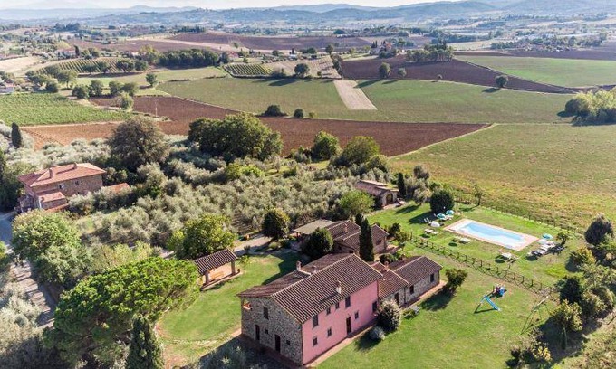 Badicorte House | 135 m² Farmhouse ∙ 4 bedrooms ∙ 10 guests