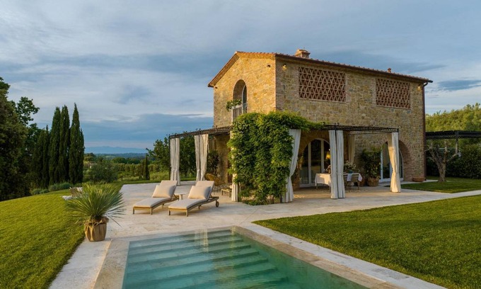 Peccioli House | 150 m² House ∙ 2 bedrooms ∙ 4 guests