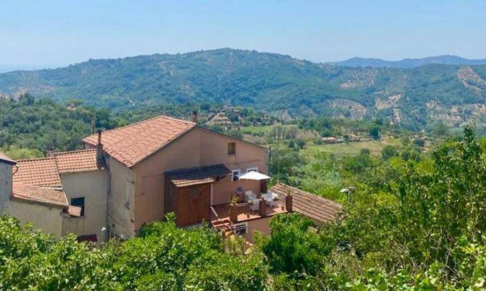 Casal Velino House | 150 m² House ∙ 3 bedrooms ∙ 8 guests