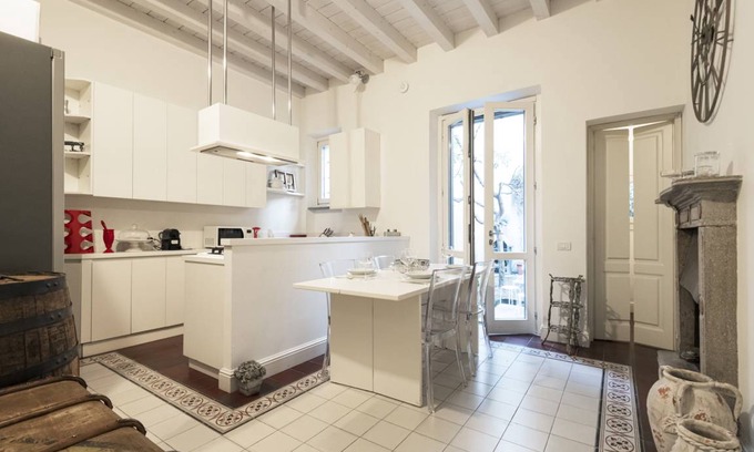Zona Padova Apartment | 154 m² Apartment ∙ 2 bedrooms ∙ 6 guests