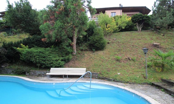 Porto Valtravaglia Other | 160 m² Accommodation ∙ 4 bedrooms ∙ 9 guests
