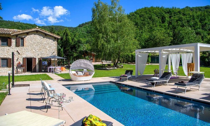 Sarnano House | 160 m² House ∙ 2 bedrooms ∙ 6 guests