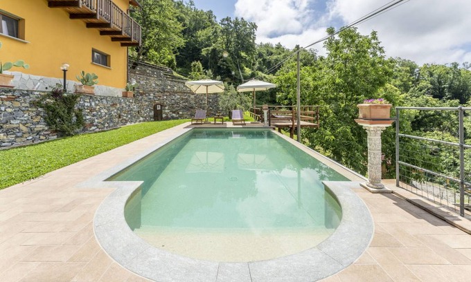 Uscio Villa | 165 m² Villa ∙ 4 bedrooms ∙ 16 guests