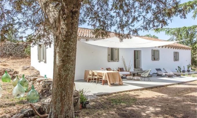 Luogosanto House | 172 m² House ∙ 2 bedrooms ∙ 4 guests