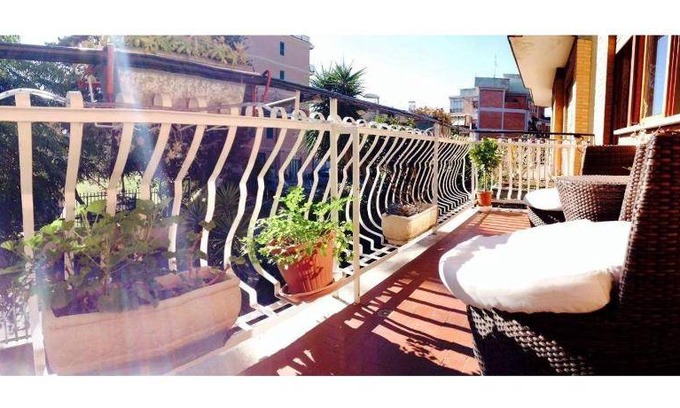 Quartiere XXIX Ponte Mammolo Bed & Breakfast | 18 m² Bed and breakfast ∙ 4 guests