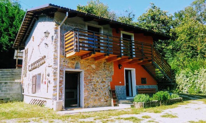 Castellamonte Bed & Breakfast | 18 m² Bed and breakfast ∙ 4 guests