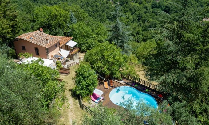 Borgo San Lorenzo House | 190 m² Farmhouse ∙ 3 bedrooms ∙ 8 guests