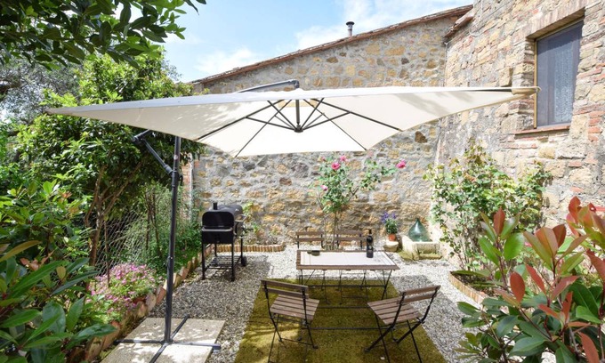 Monticchiello Apartment | 195 m² Apartment ∙ 3 bedrooms ∙ 8 guests