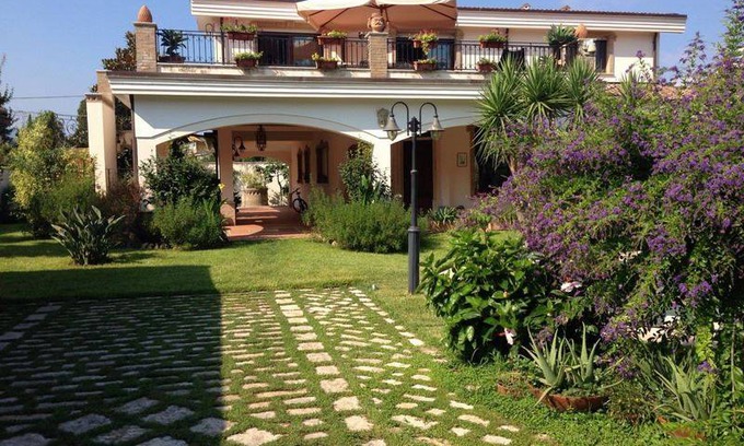 Palmi House | 200 m² House ∙ 6 bedrooms ∙ 11 guests