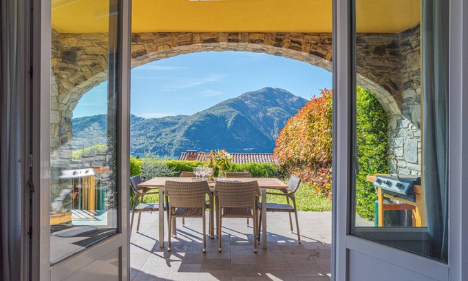 Tremezzo Villa | 200 m² Villa ∙ 4 bedrooms ∙ 8 guests