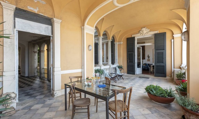 Carignano Apartment | 236 m² Apartment ∙ 3 bedrooms ∙ 7 guests