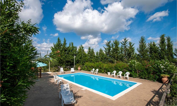Servigliano House | 240 m² Maisonette ∙ 7 bedrooms ∙ 14 guests