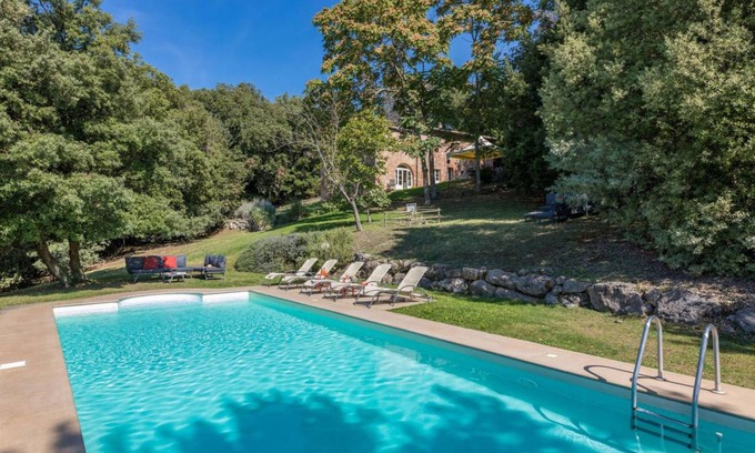 Gambassi Terme Villa | 240 m² Villa ∙ 8 bedrooms ∙ 14 guests