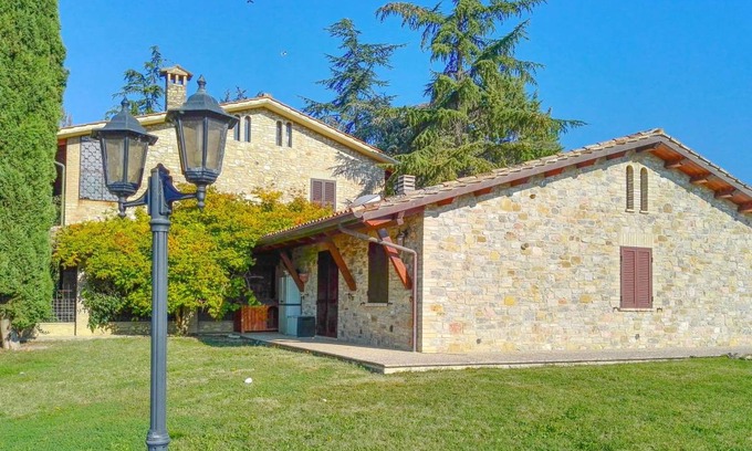 Casenuove House | 250 m² House ∙ 1 bedroom ∙ 16 guests