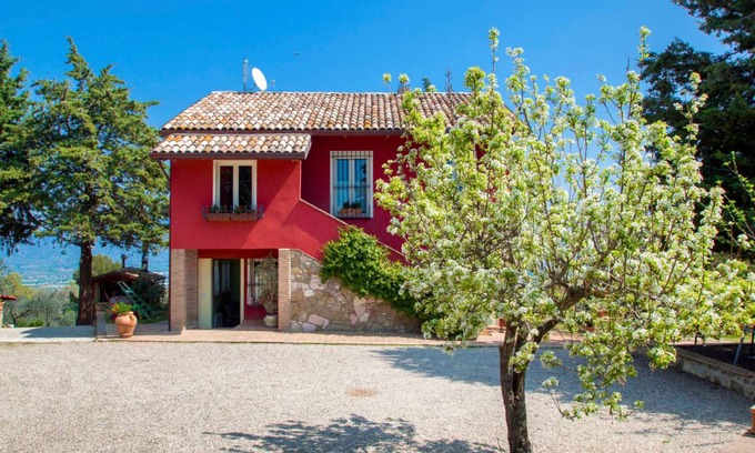 Cantalupo House | 250 m² House ∙ 5 bedrooms ∙ 13 guests