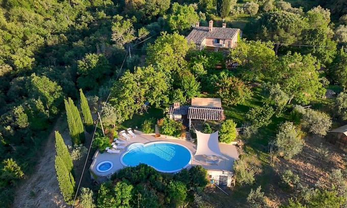 Paciano Villa | 250 m² Villa ∙ 4 bedrooms ∙ 8 guests