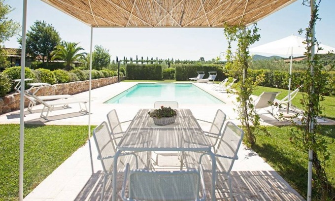 Manciano Villa | 250 m² Villa ∙ 4 bedrooms ∙ 8 guests
