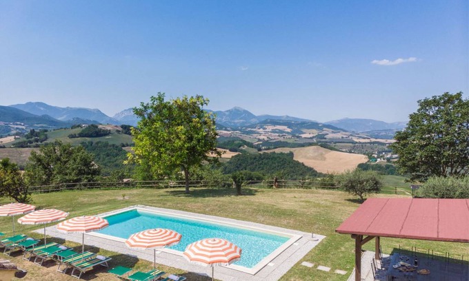 Pergola Villa | 250 m² Villa ∙ 6 bedrooms ∙ 17 guests