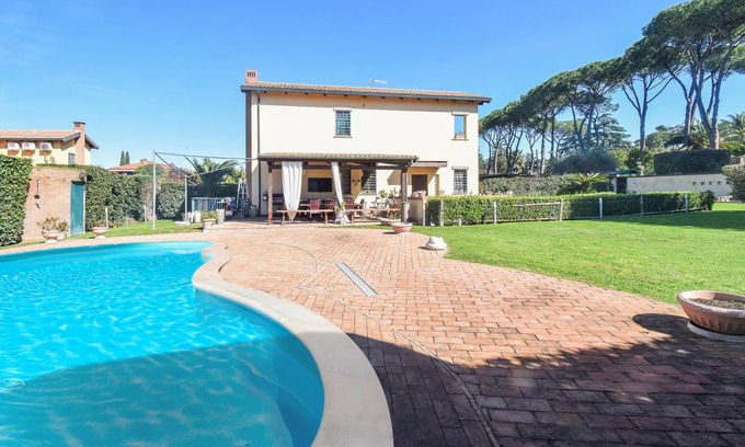 Settecamini House | 265 m² House ∙ 6 bedrooms ∙ 12 guests