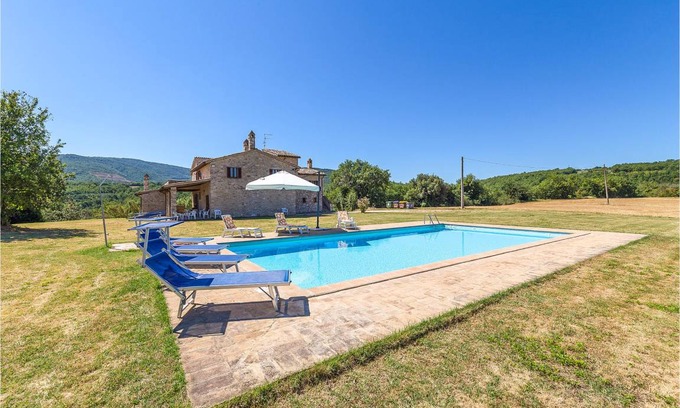 Gualdo Cattaneo House | 270 m² House ∙ 4 bedrooms ∙ 11 guests