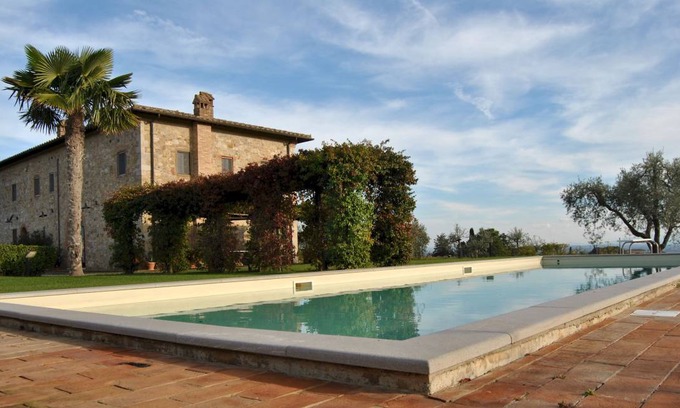 Castelnuovo Berardenga Villa | 280 m² Villa ∙ 5 bedrooms ∙ 10 guests