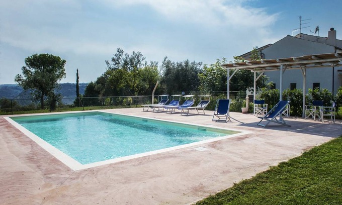 Cupra Marittima Villa | 280 m² Villa ∙ 5 bedrooms ∙ 10 guests