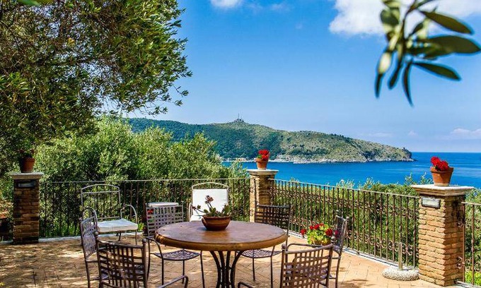Palinuro Bed & Breakfast | 30 m² Bed and breakfast ∙ 2 bedrooms ∙ 5 guests
