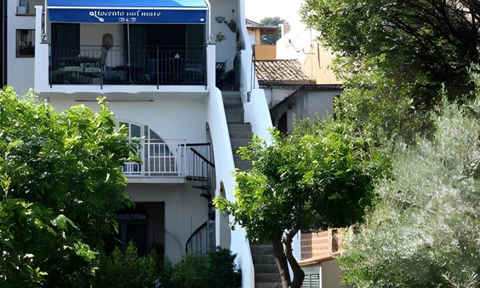 Nizza di Sicilia Bed & Breakfast | 30 m² Bed and breakfast ∙ 3 guests