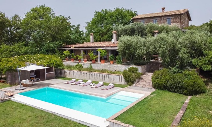 Magliano Sabina Resort | 300 m² Resort ∙ 7 bedrooms ∙ 16 guests