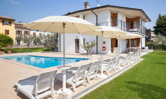 Garda Villa | 300 m² Villa ∙ 5 bedrooms ∙ 10 guests