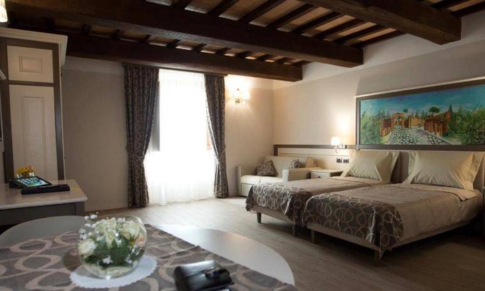 Vairano Patenora Hotel | 32 m² Hotel ∙ 3 guests