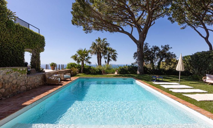 Cala Piccola Villa | 320 m² Villa ∙ 5 bedrooms ∙ 10 guests