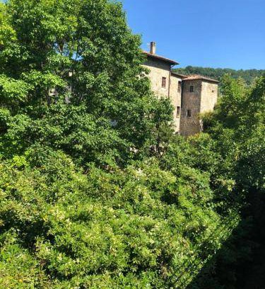 Licciana Nardi Bed & Breakfast | 33 m² Bed and breakfast ∙ 2 guests