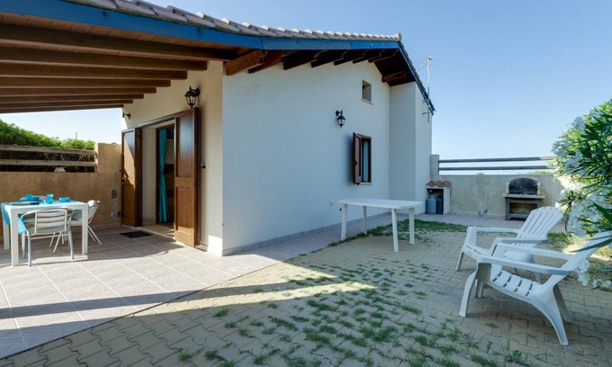 San Giovanni di Sinis Villa | 35 m² Villa ∙ 1 bedroom ∙ 3 guests