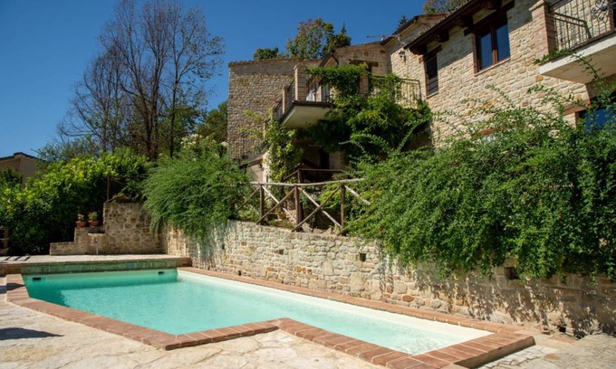 Monte San Martino House | 350 m² House ∙ 5 bedrooms ∙ 10 guests