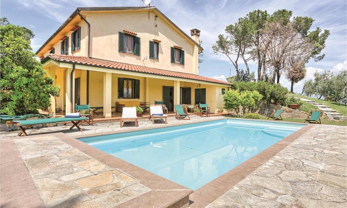 Cerreto Guidi House | 350 m² House ∙ 7 bedrooms ∙ 14 guests