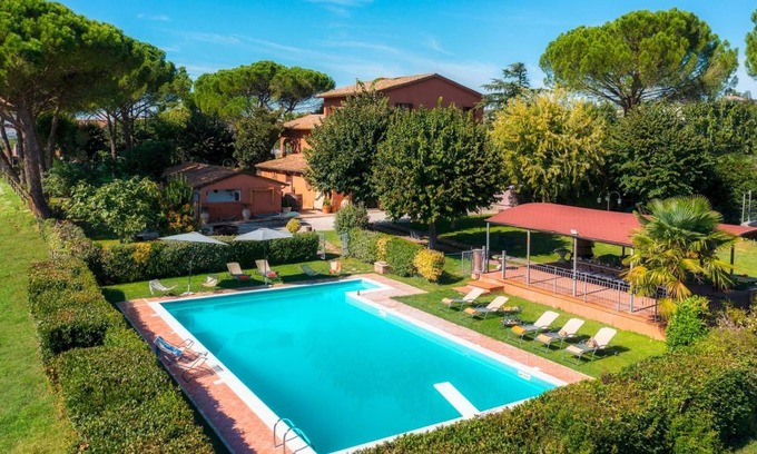 Ripabianca Villa | 350 m² Villa ∙ 6 bedrooms ∙ 16 guests