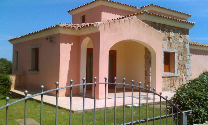 San Teodoro City Centre House | 38 m² House ∙ 1 bedroom ∙ 4 guests