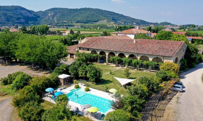 Longare Apartment | 40 m² Apartment ∙ 1 bedroom ∙ 2 guests