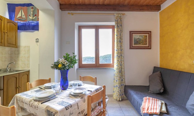 Fetovaia Apartment | 40 m² Apartment ∙ 1 bedroom ∙ 4 guests