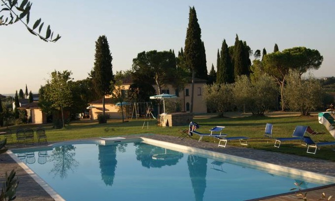Marciano della Chiana Villa | 400 m² Villa ∙ 9 bedrooms ∙ 18 guests