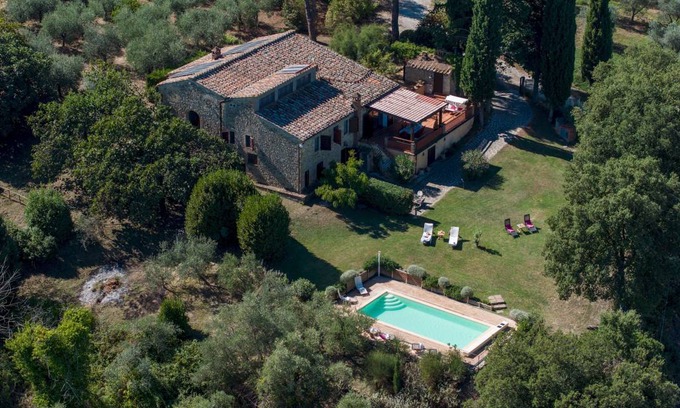 San Gimignano Villa | 400 m² Villa ∙ 4 bedrooms ∙ 8 guests