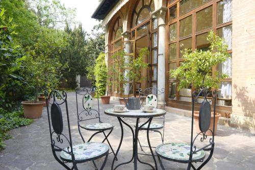 Addizione Erculea Apartment | 410 m² Apartment ∙ 5 bedrooms ∙ 12 guests