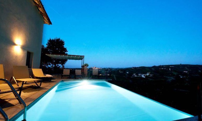 Barbaresco House | 42 m² Farmhouse ∙ 5 guests