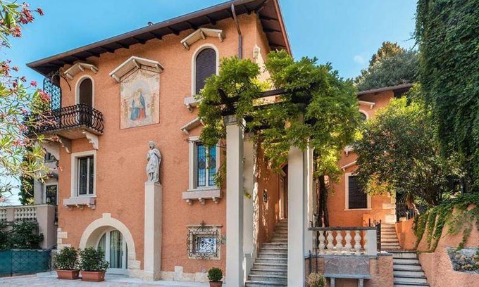 Borgo Trento Bed & Breakfast | 45 m² Bed and breakfast ∙ 7 guests
