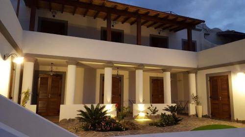 Lipari Historic Centre Apartment | 45 m² Serviced apartment ∙ 2 bedrooms ∙ 4 guests