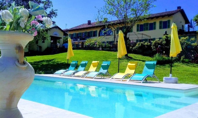 Tigliole House | 480 m² House ∙ 8 bedrooms ∙ 18 guests