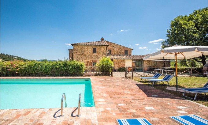 Radicondoli House | 486 m² House ∙ 4 bedrooms ∙ 8 guests