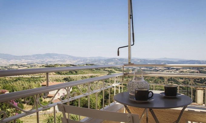 Civitella Marittima Apartment | 50 m² Apartment ∙ 1 bedroom ∙ 3 guests