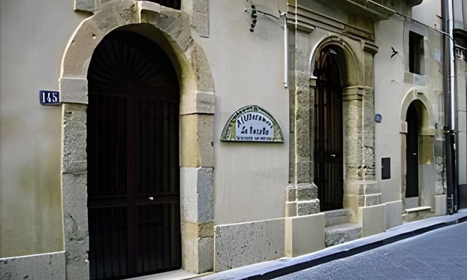 Caltagirone Bed & Breakfast | 50 m² Bed and breakfast ∙ 5 guests